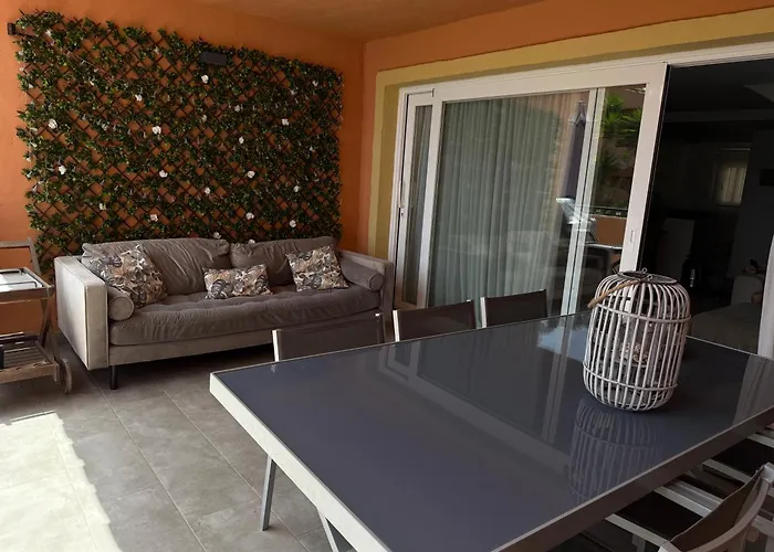 House Bermuda בית נופש