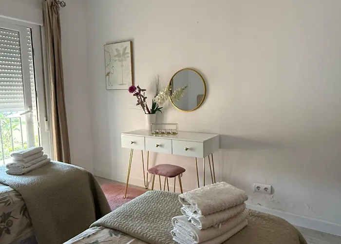 House Bermuda אסטפונה