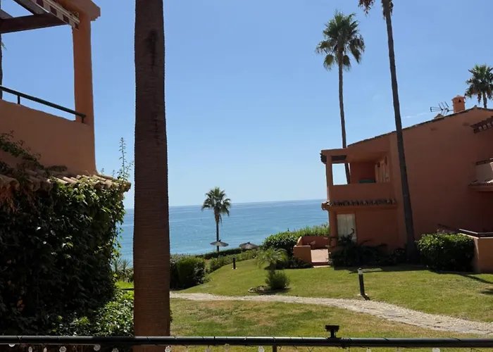 House Bermuda בית נופש