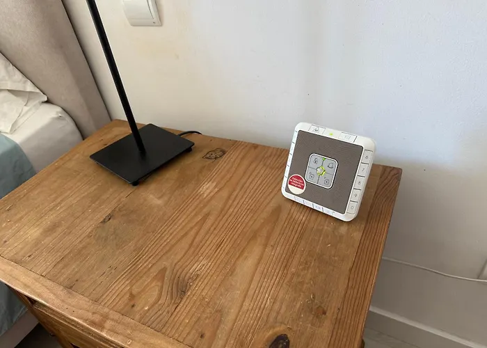 House Bermuda * אסטפונה