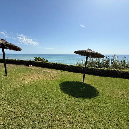 Будинок відпочинку House Bermuda *