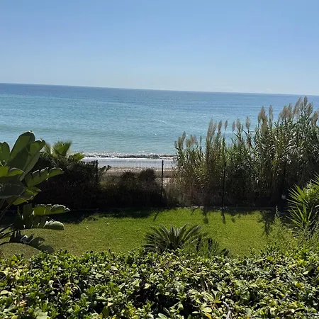 Будинок відпочинку House Bermuda