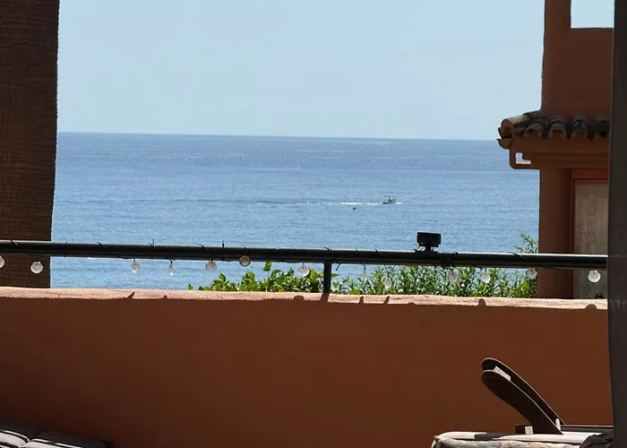 House Bermuda * Эстепона