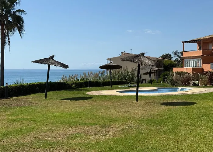 House Bermuda Дом отдыха